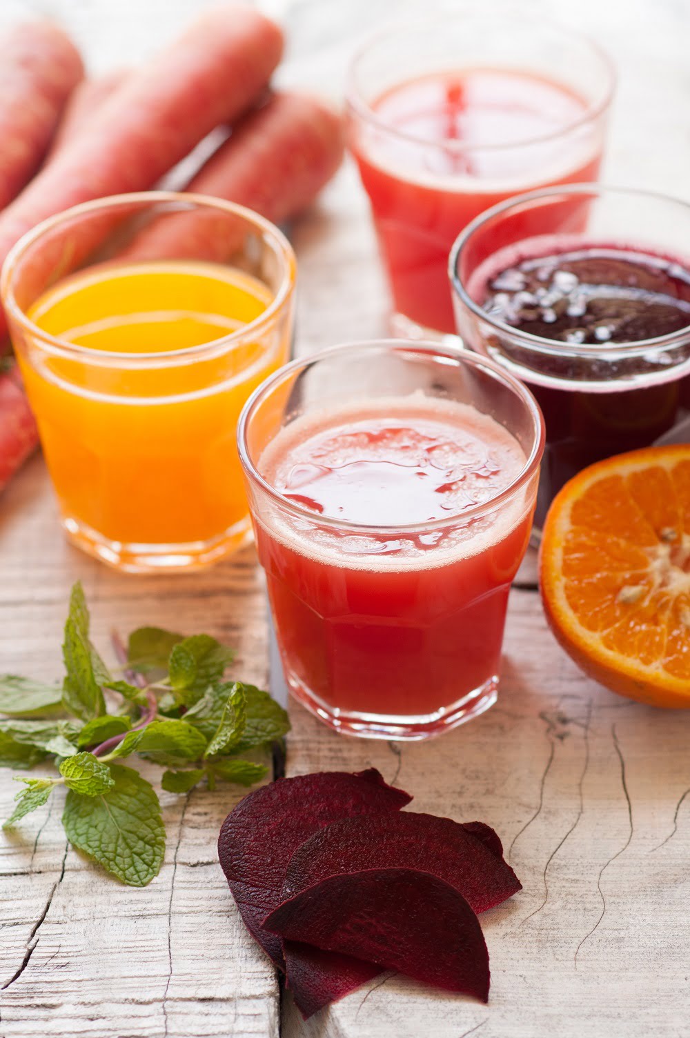 Want to do a juice cleanse? Make sure you check out these dos and donts first! #Juicecleanse #healthy #detox