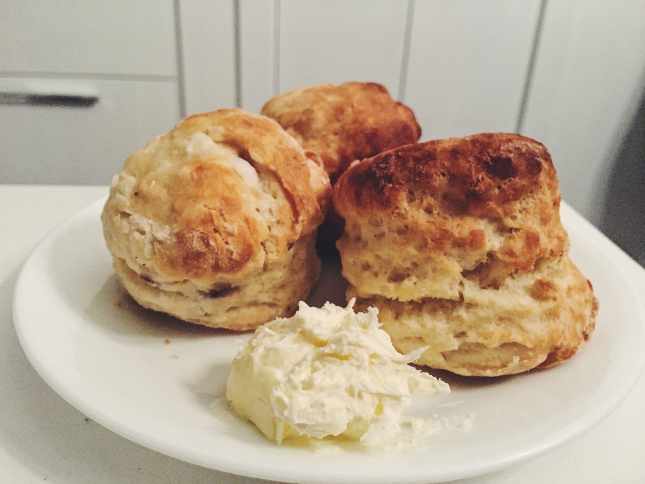 difference between clotted cream and double cream