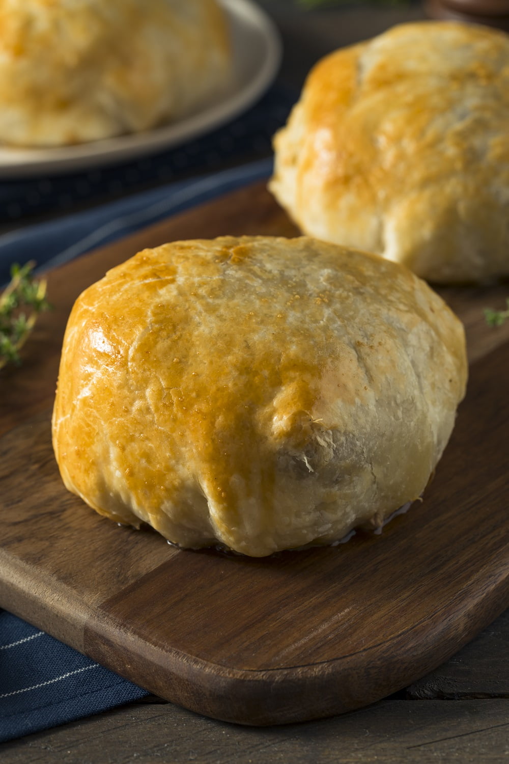 Jackfruit Stuffed Portabella Mini Wellingtons | Spud.ca #Vegan