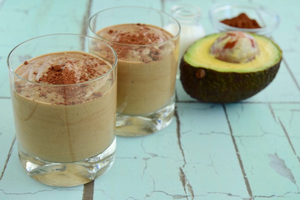 avocado desserts smoothie