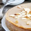 HOW TO MAKE EVIL DECADENCE (AKA VEGAN CHEESECAKE)