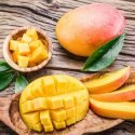 5 REASONS TO EAT ONE MANGO EVERY DAY