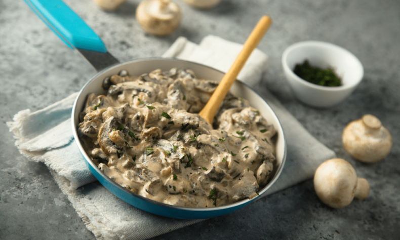 vegan mushroom stroganoff