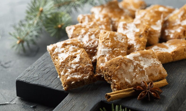 Gingerbread (Vegan, Oil Free, Gluten Free) | SPUD.ca