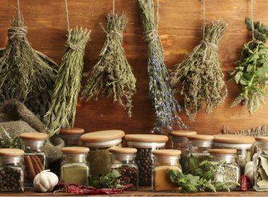 healthiest herbs and spices