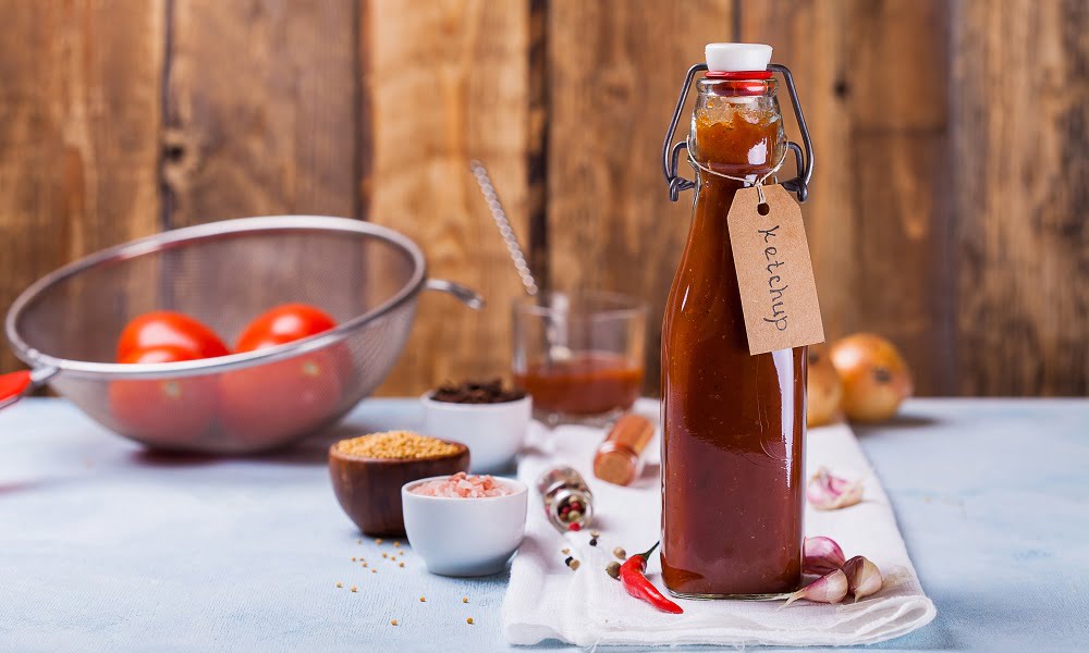 GET READY FOR GRILLING SEASON WITH THIS HOMEMADE KETCHUP RECIPE