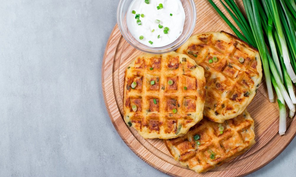 HOW TO MAKE MASHED POTATO WAFFLES (PLANT-BASED + GLUTEN FREE)