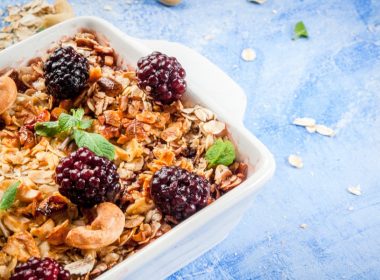 vegan baked oatmeal