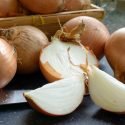 ORGANIC ONIONS MAY HAVE MORE TO OFFER THAN YOU THINK