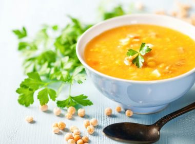 vegan split pea soup with garnish