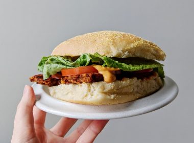 How to make a vegan BLT sandwich