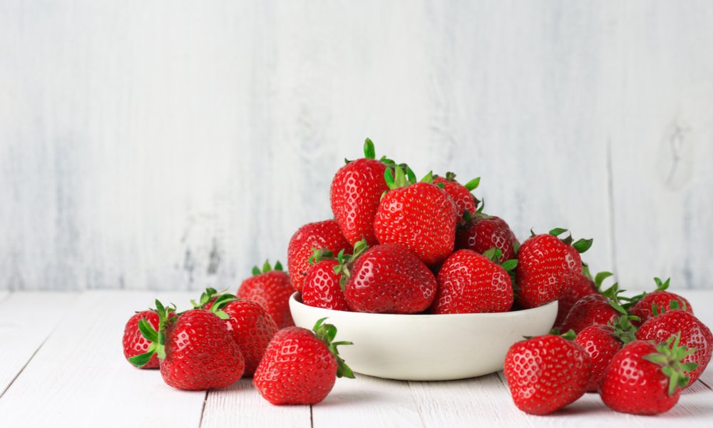 STRAWBERRIES TOP THE DIRTY DOZEN FOR 2018 – SEE WHAT ELSE MADE THE LIST