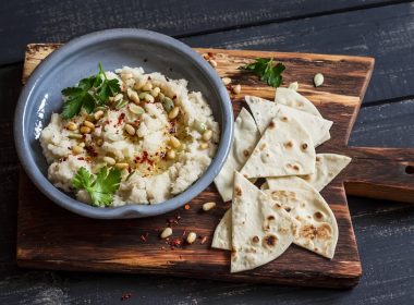 How to Make Creamy Cauliflower Hummus (low carb + legume-free)