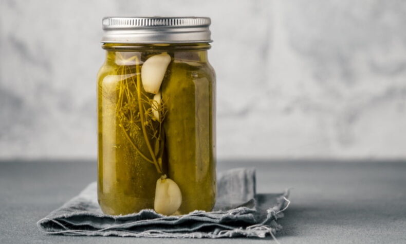 dill pickles homemade jar