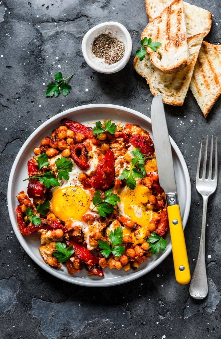 Chickpeas on a plate 