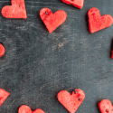 7 GIFTS FOR A SUSTAINABLE VALENTINE’S DAY