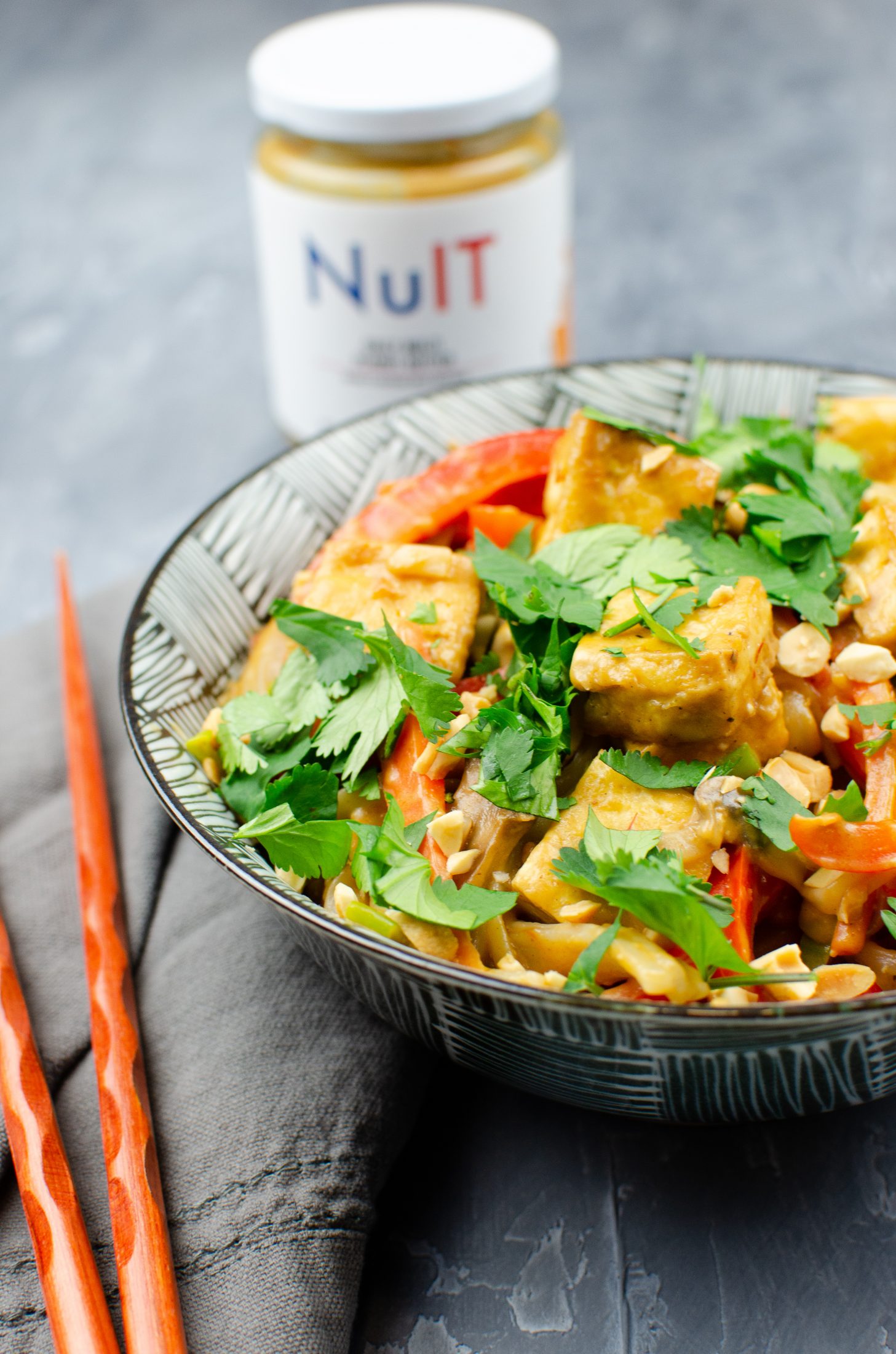 vegan nuit peanut noodles