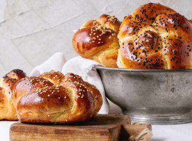 challah bread jewish new year