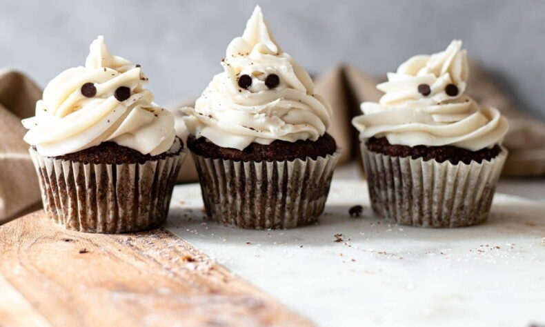 Ghost Cupcakes