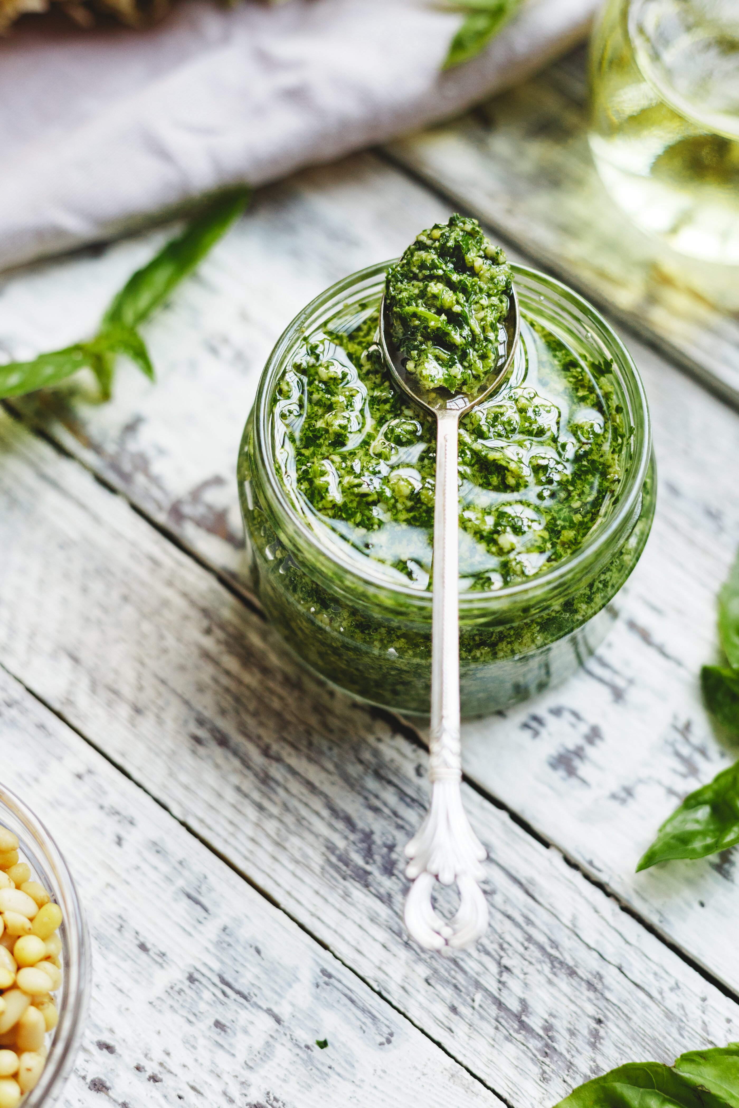 asparagus stem pesto