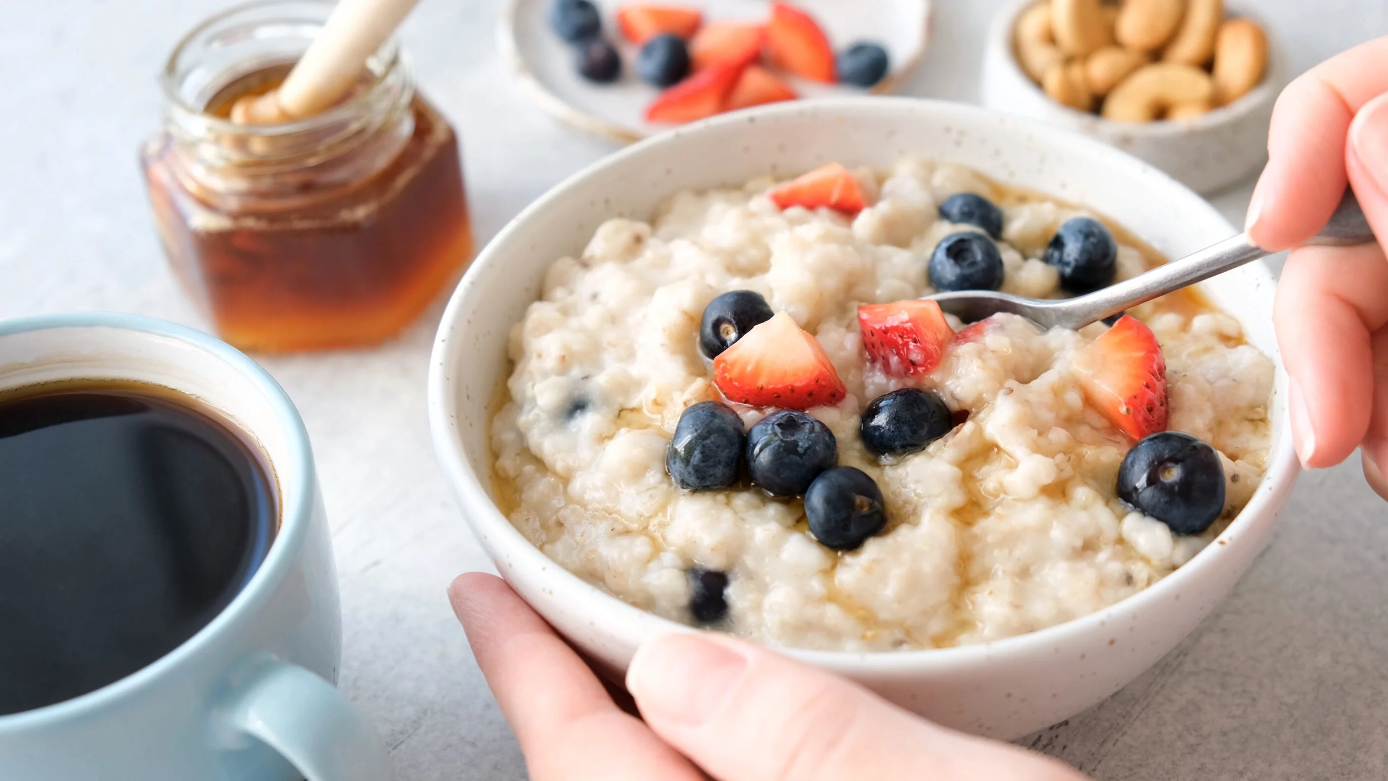 Add nutrition to oatmeal