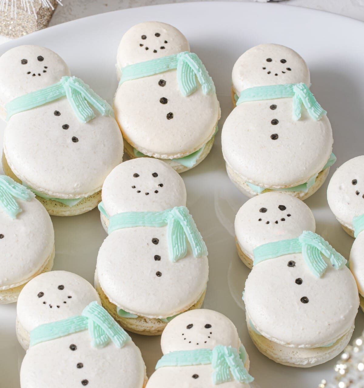 Snowmen Macarons